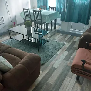  Apartment Holiday Villa